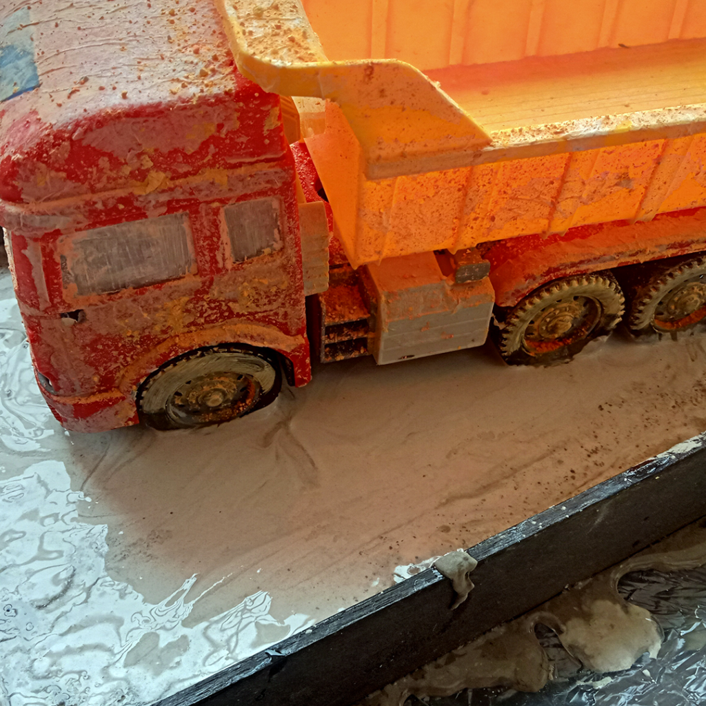 placed truck on the cement mixture